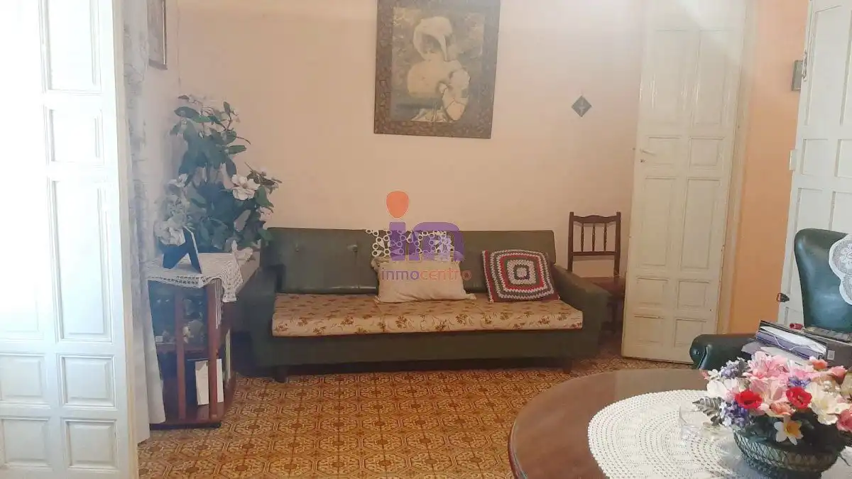 Casa con terraza en venta en Valdepeñas, imagen 3