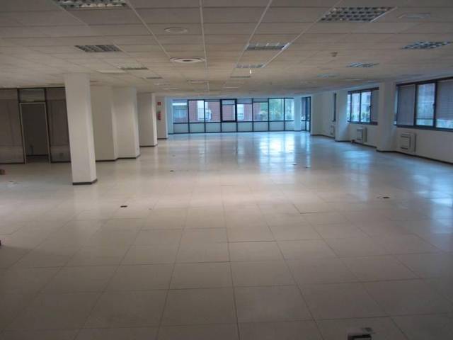 Oficina en Alquiler en San Ignacio - Elorrieta