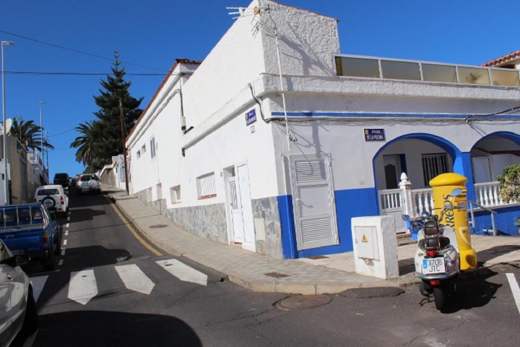 Exterior view of Flat for sale in Los Realejos  with Swimming Pool