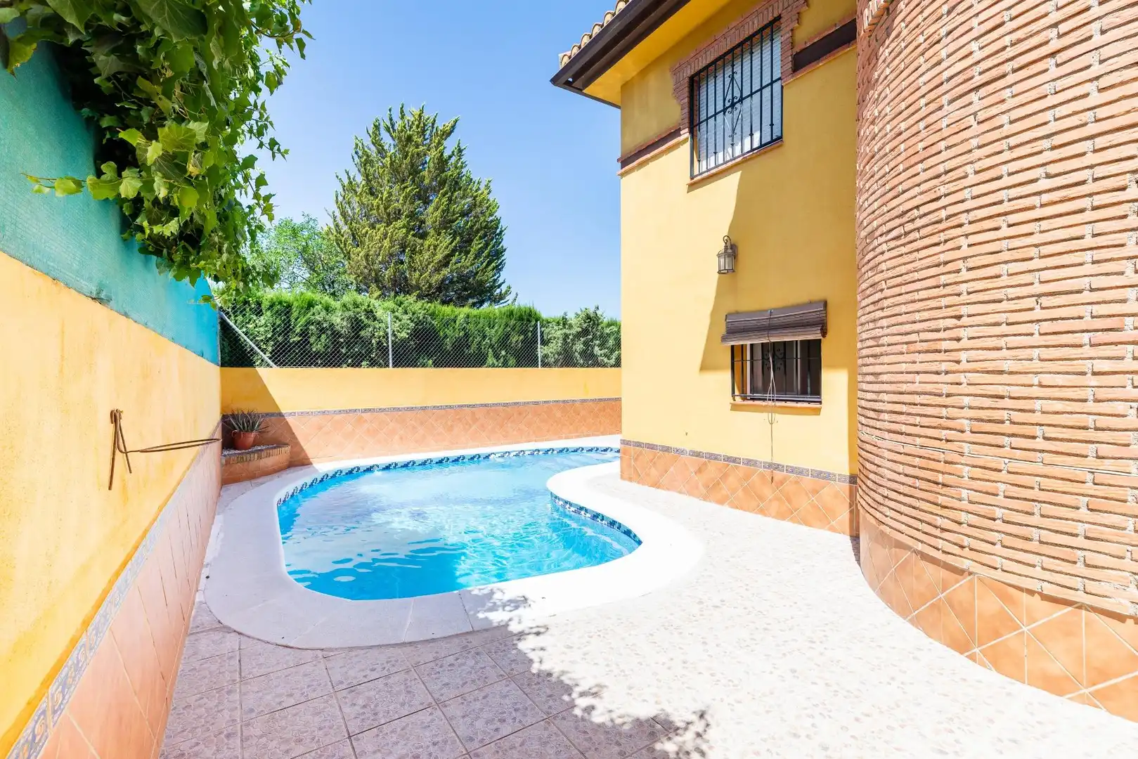 Chalet con piscina en venta en Belicena, imagen 5
