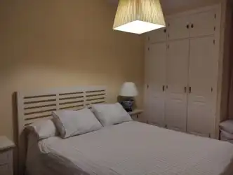 Wohnung zur Miete in Calle Juan de Acurio, 709, Martín Miguel