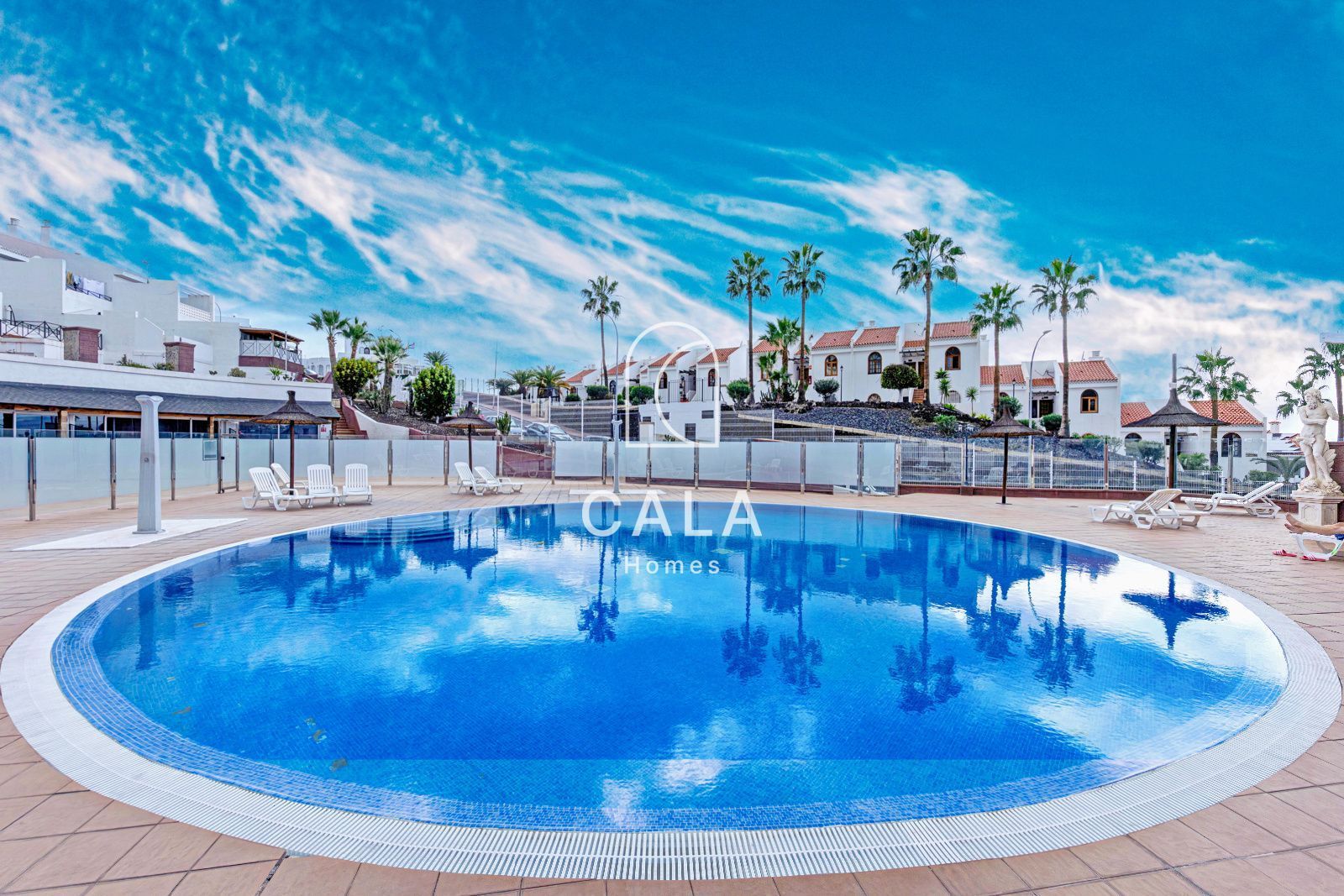 Exterior view of Attic for sale in Adeje  with Air Conditioner, Heating and Terrace