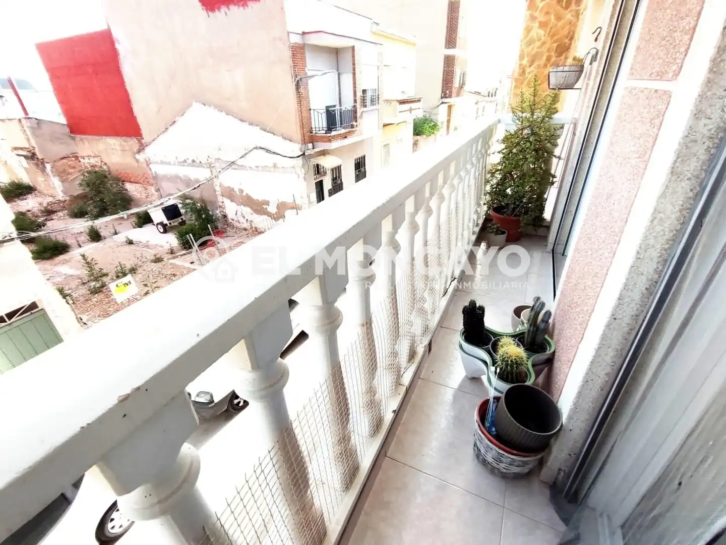 Balcony of Apartments for sale in Dolores  with Air Conditioner, Heating and Storage room