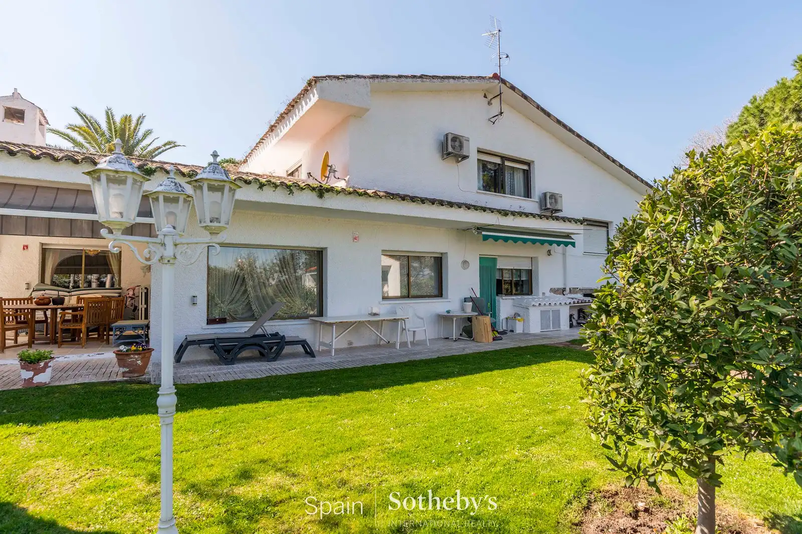 Vista exterior de Casa o chalet en venta en Algete con Aire acondicionado, Calefacción y Terraza