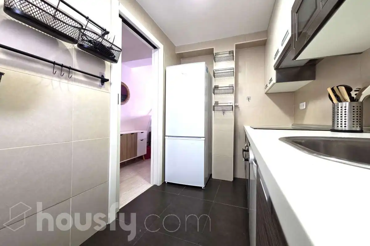 Küche von Wohnung zur Miete in Madrid mit Klimaanlage, Heizung und Möbliert