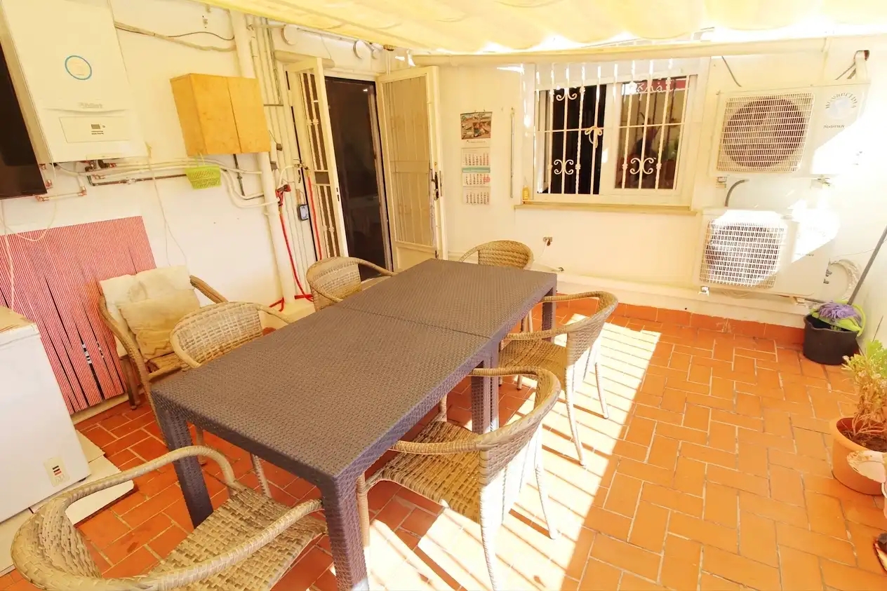 Appartamento con terrazza in vendita a Carrer de Sant Lluís, imagen 5