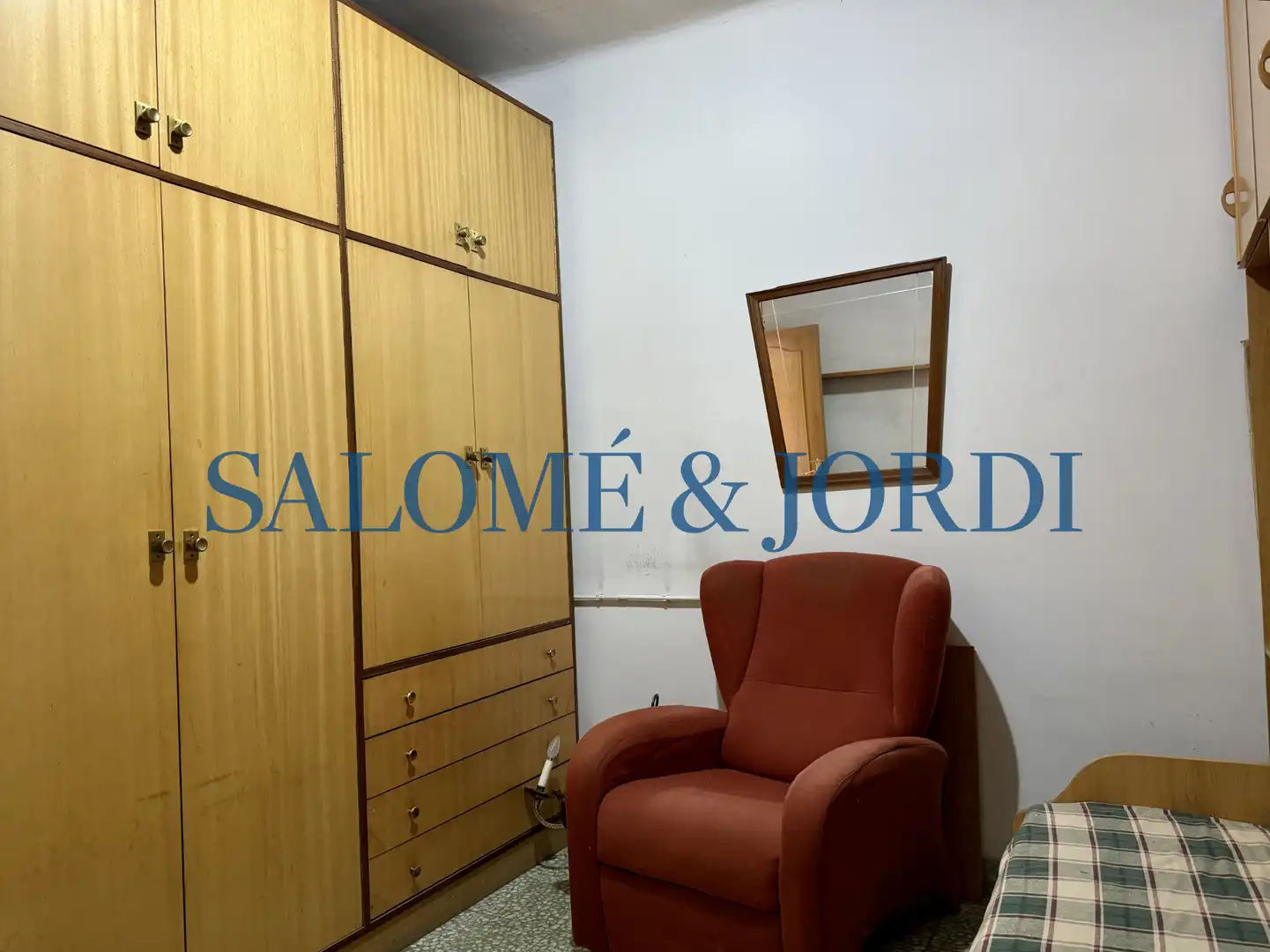 Habitación de Piso en venta en Mataró con Calefacción, Terraza y Balcón