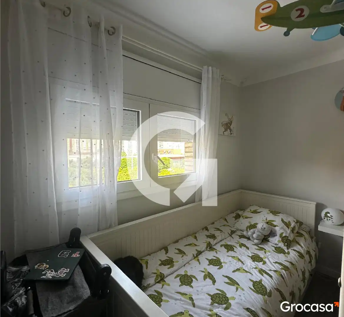Bedroom of Flat for sale in L'Hospitalet de Llobregat  with Air Conditioner