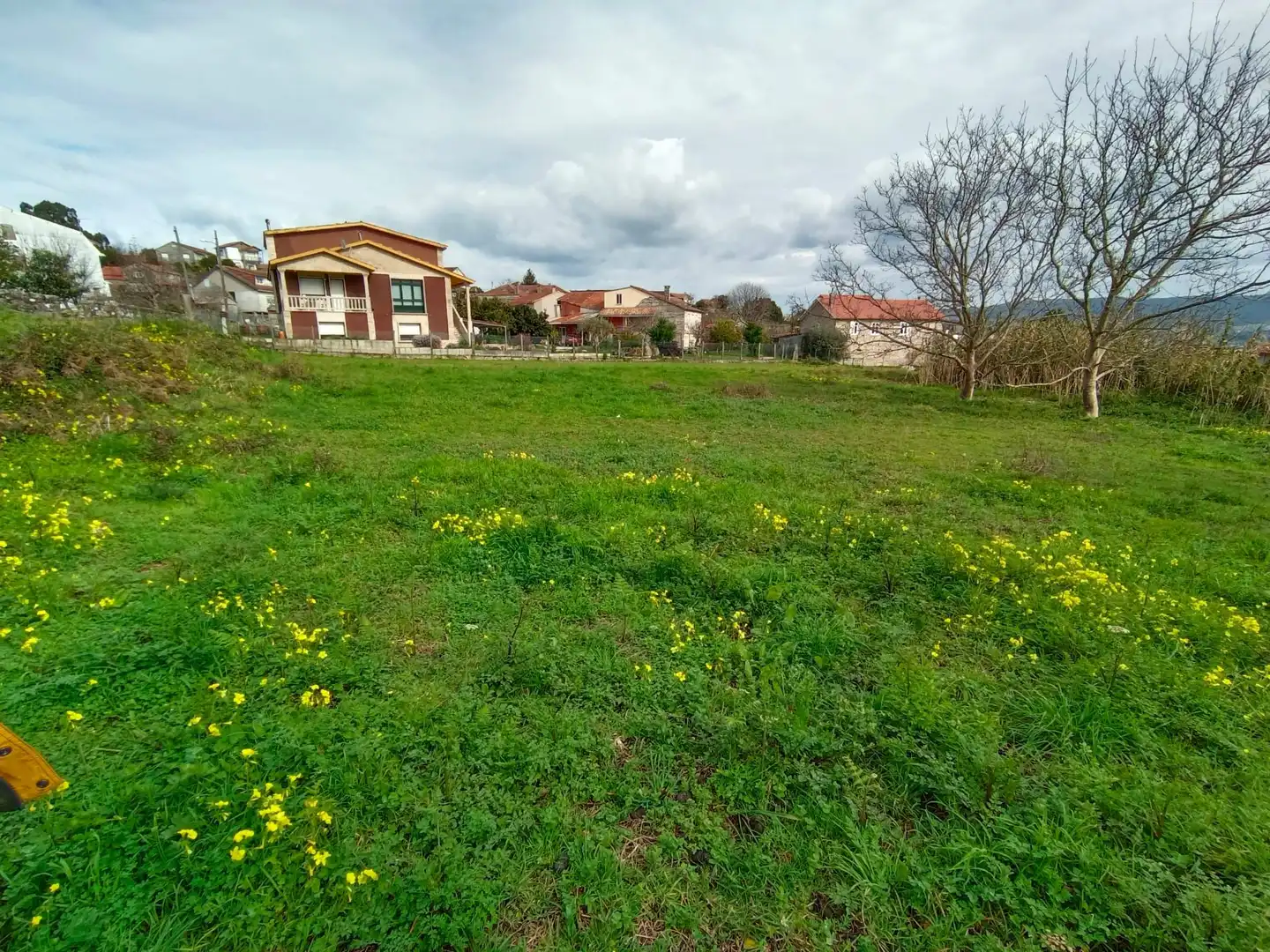Residential land for sale in Samieira