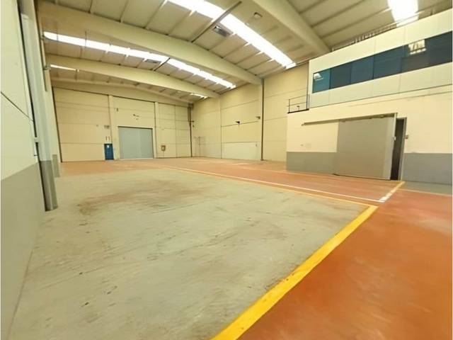 Nave industrial en Alquiler en N/A en L'Arboç