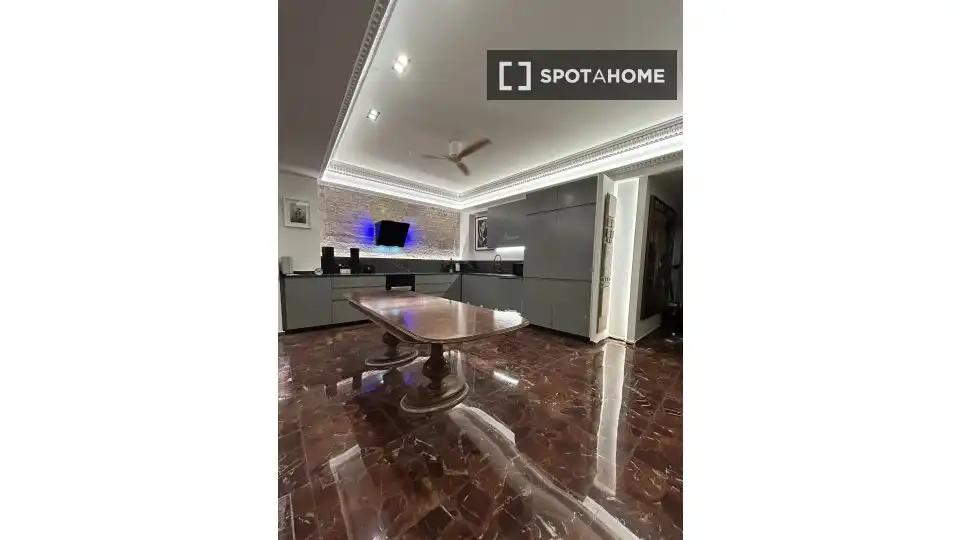 Kitchen of Flat for rent in Valencia  with Air Conditioner, Heating and Furnished
