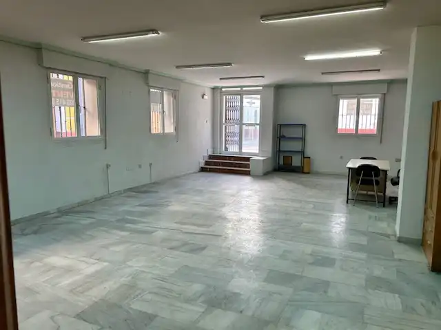 Commercial properties for sale in Almodóvar del Campo  with Air Conditioner