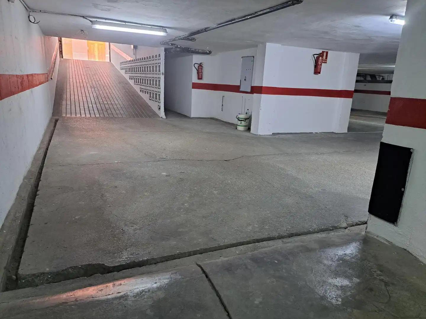 Parking de Ático en venta en Carcaixent con Terraza, Trastero y Balcón