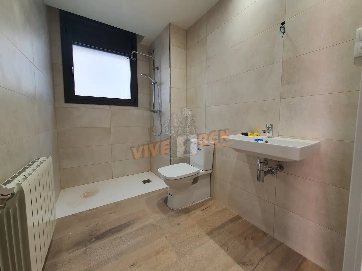 Baño de Casa adosada en venta en Sant Esteve de Palautordera con Calefacción, Jardín privado y Terraza