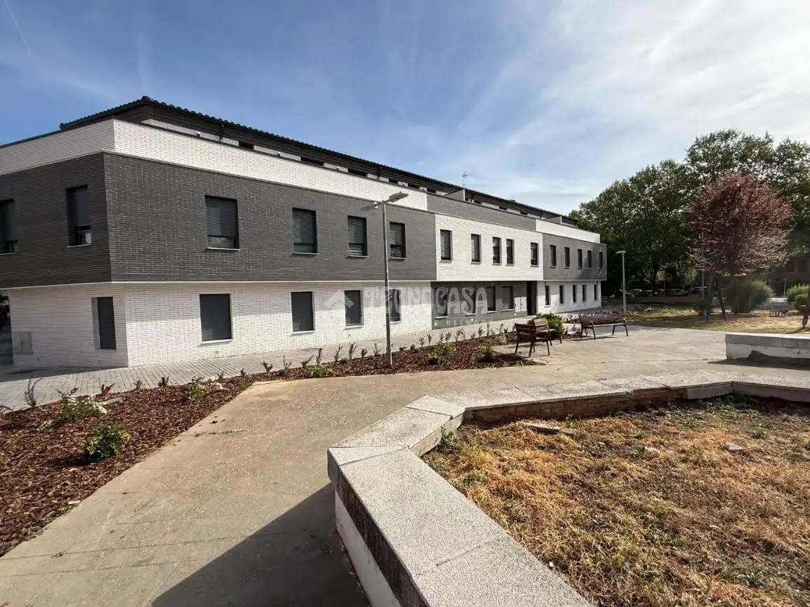 Exterior view of Flat for rent in Guadalajara Capital  with Heating