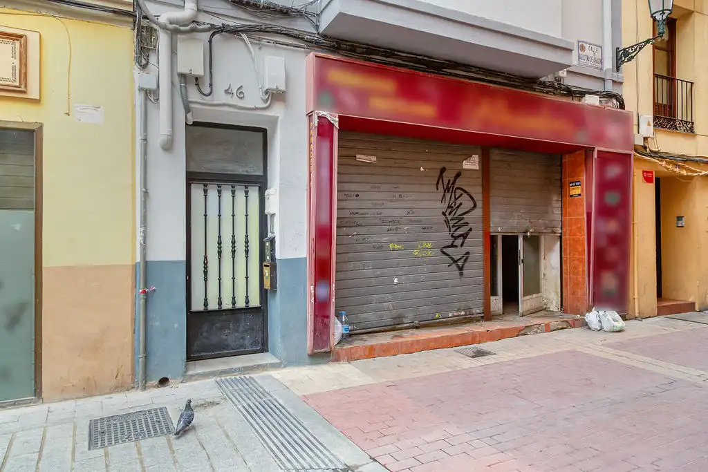 Business premises for sale in C/ ARAGON AGUSTINA