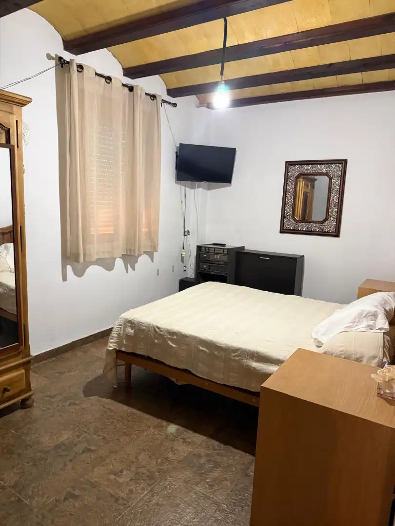 Habitación de Finca rústica en venta en Sierra Engarcerán con Aire acondicionado, Terraza y Trastero
