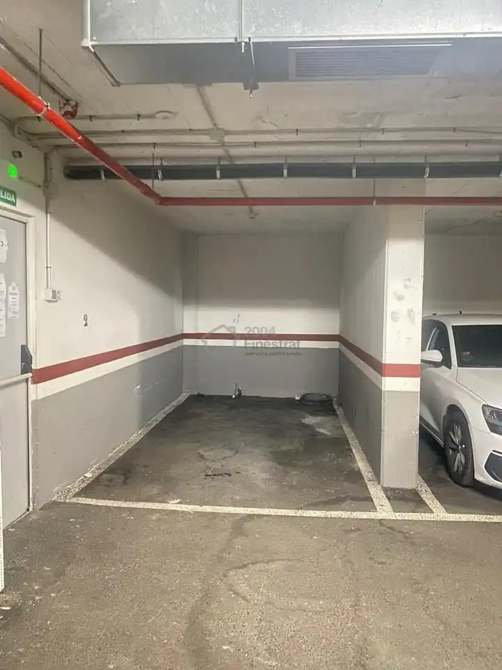 Garaje en venta en Carrer Xaloc, Cala Alta - Veremar
