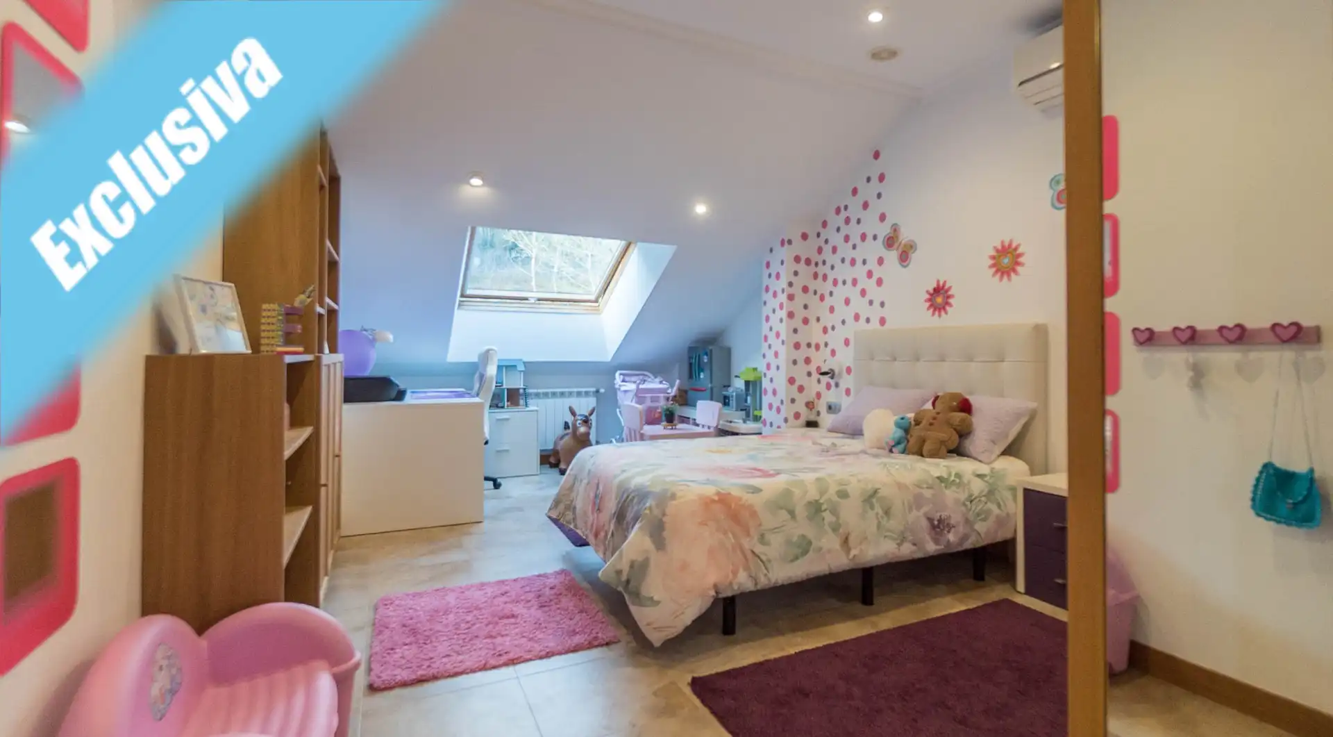 Bedroom of Houses for sale in Bárcena de Cicero  with Air Conditioner, Heating and Private garden