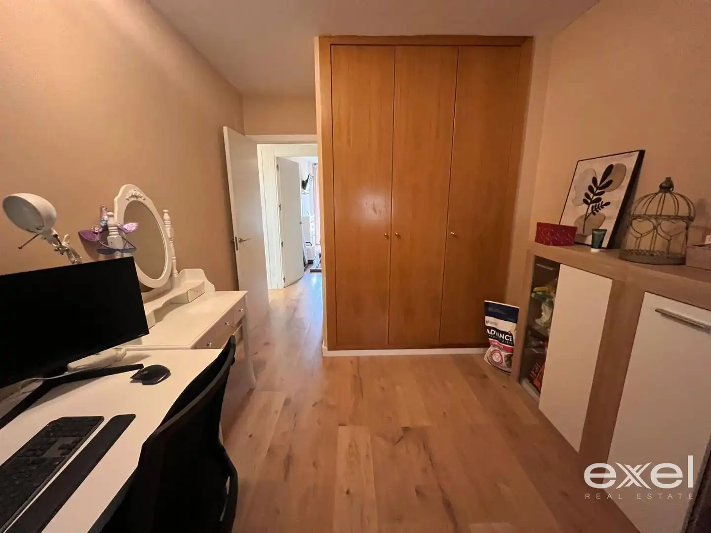 Piso en venta en Sant Joan Despí con Aire acondicionado, Calefacción y Parquet
