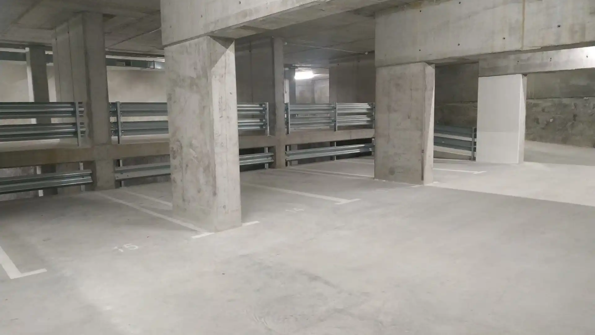 Garage for sale in Carrer Baldiri Net i Figueres, 5, Vinyets - Molí Vell