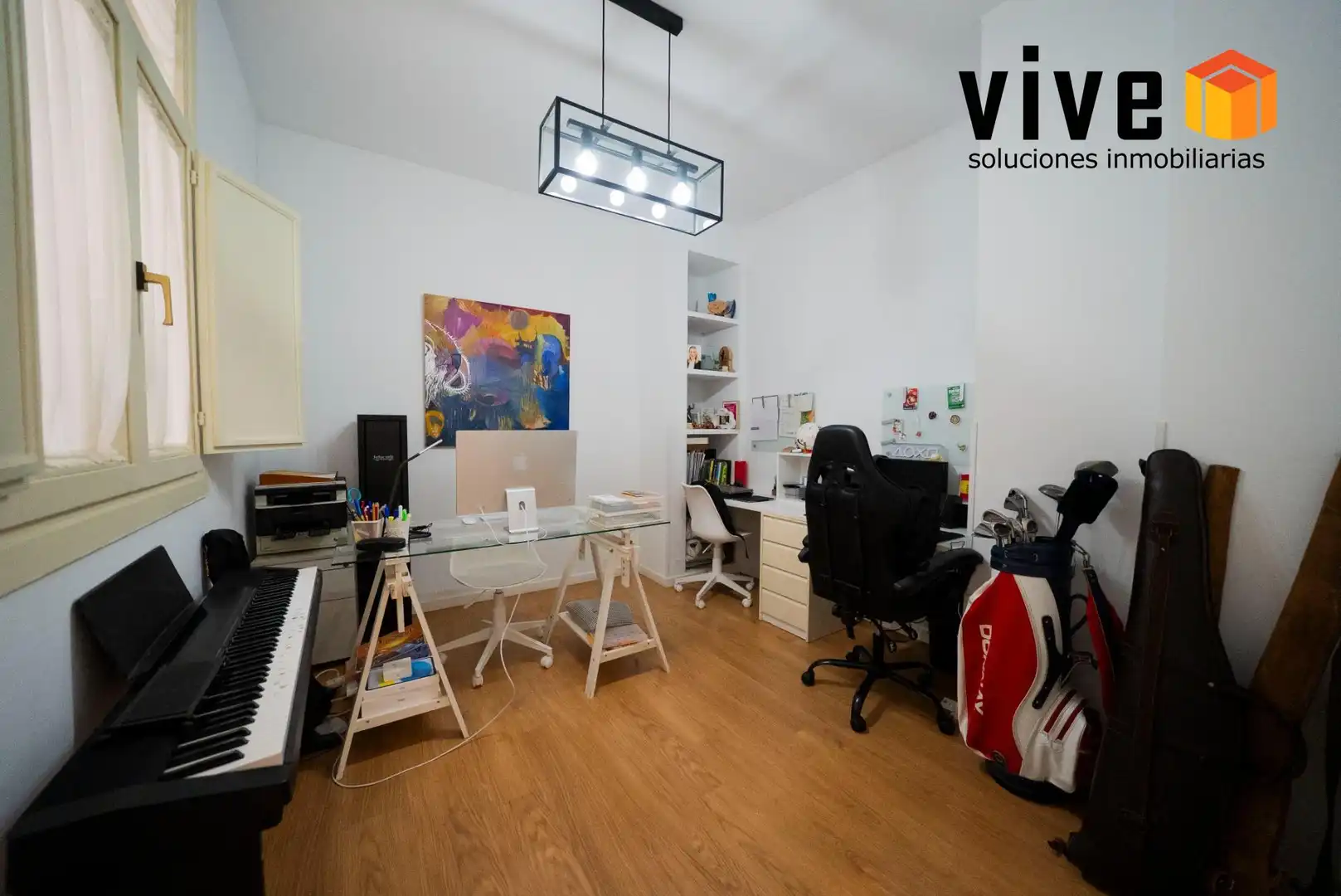 Sala de estar de Casa o chalet en venta en Sevilla con Aire acondicionado, Calefacción y Jardín privado