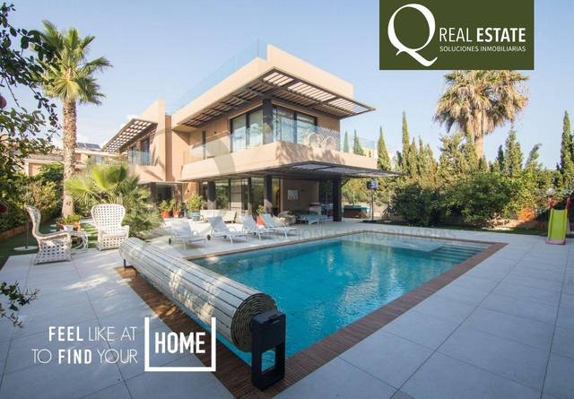 Casa-chalet en Venta en Cabo de las Huertas