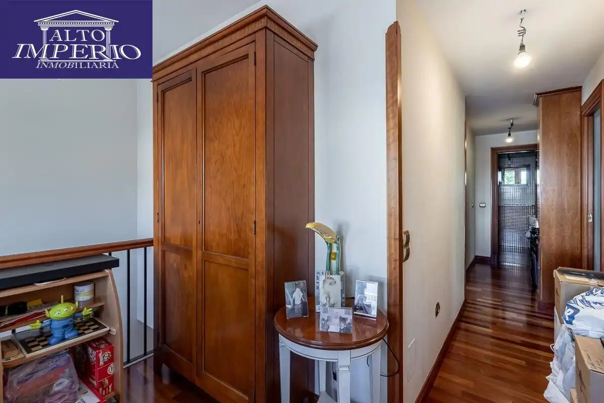 Houses for sale in Granada  with Air Conditioner, Heating and Private garden