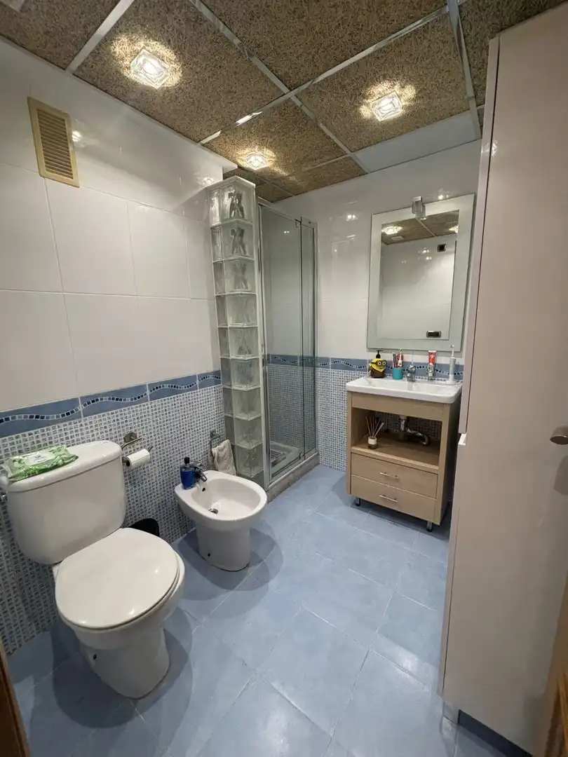 Badezimmer von Wohnung zum Verkauf in Burriana / Borriana mit Klimaanlage, Heizung und Terrasse