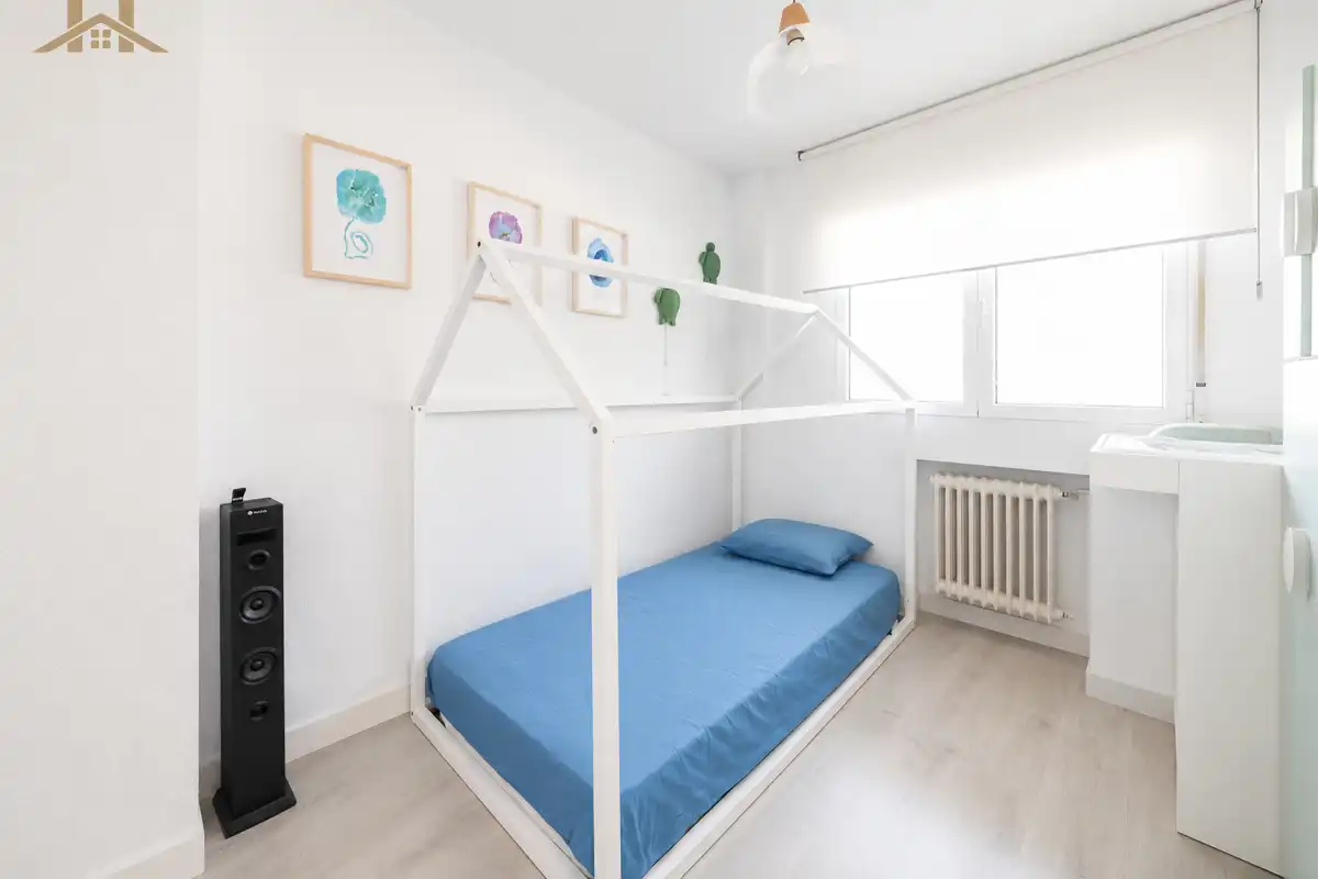 Dormitori de Pis en venda en Móstoles amb Aire condicionat i Terrassa