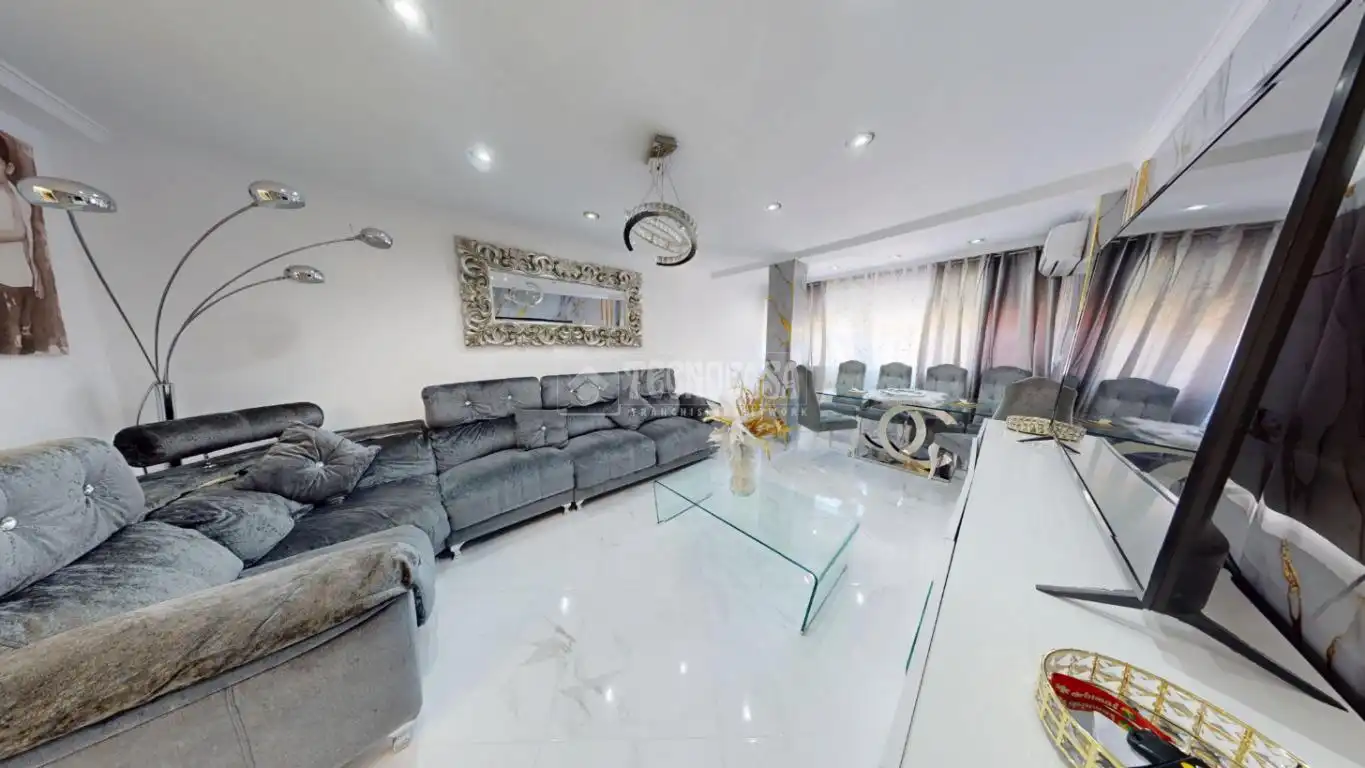 Sala de estar de Piso en venta en Valencia con Calefacción