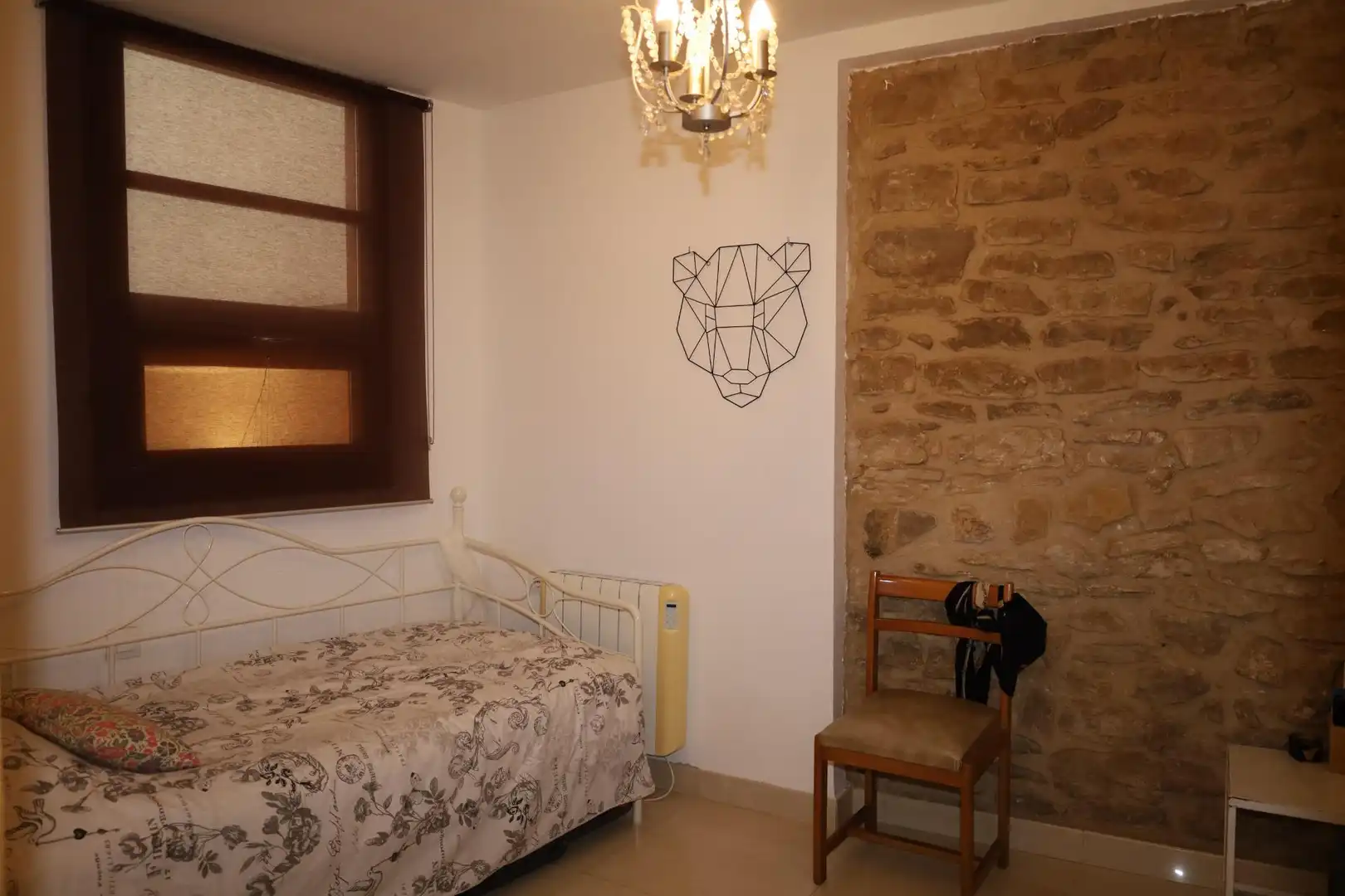 Dormitori de Casa o xalet en venda en Valdealgorfa amb Calefacció, Terrassa i Traster
