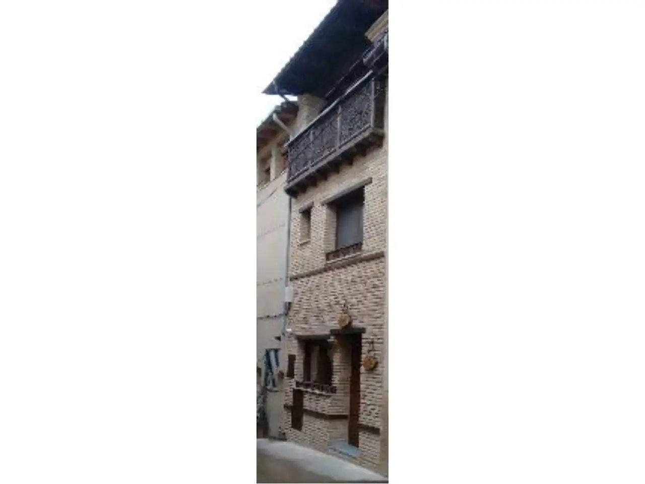 Vista exterior de Casa o chalet en venta en Colungo con Amueblado