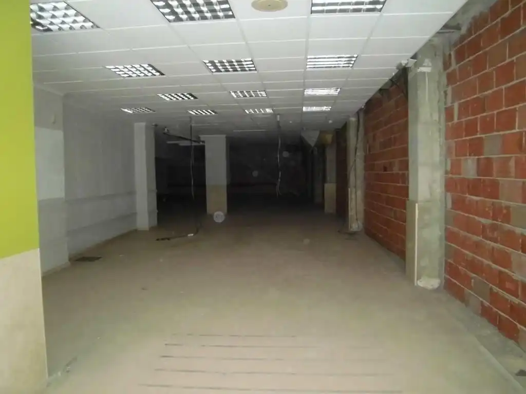 Local comercial en venda a Calle Quevedo 41