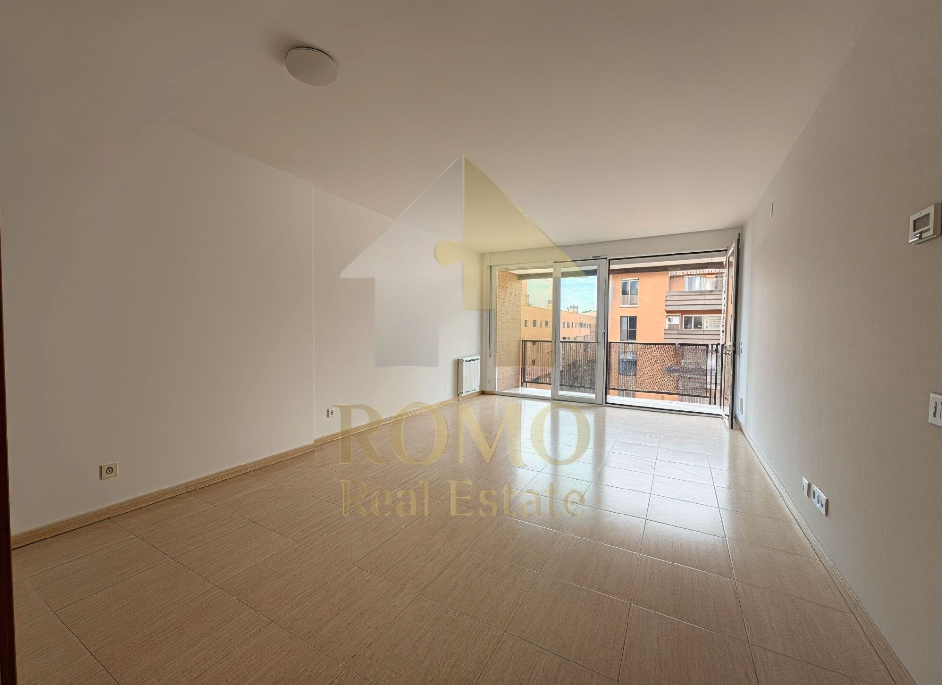 Sala d'estar de Pis de lloguer en Santa Perpètua de Mogoda amb Calefacció i Balcó