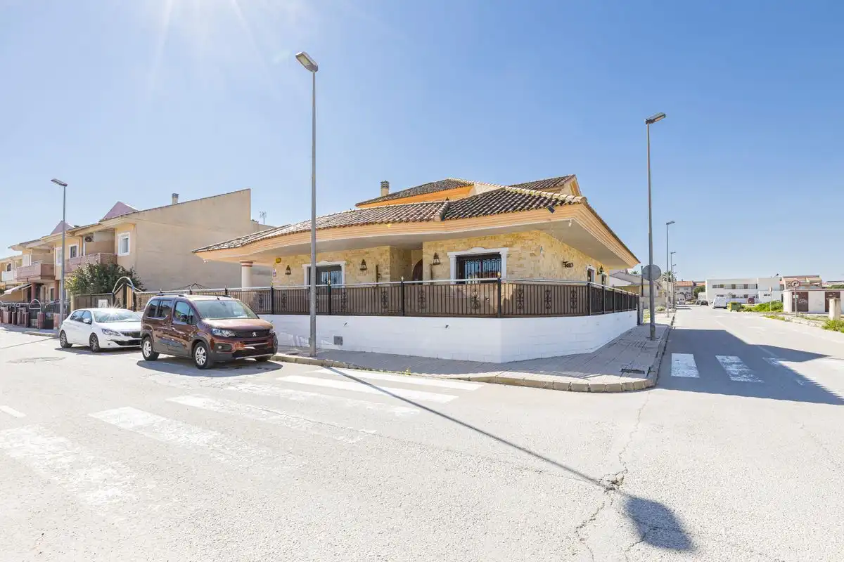 Vista exterior de Casa o chalet en venta en Alguazas con Aire acondicionado, Calefacción y Jardín privado