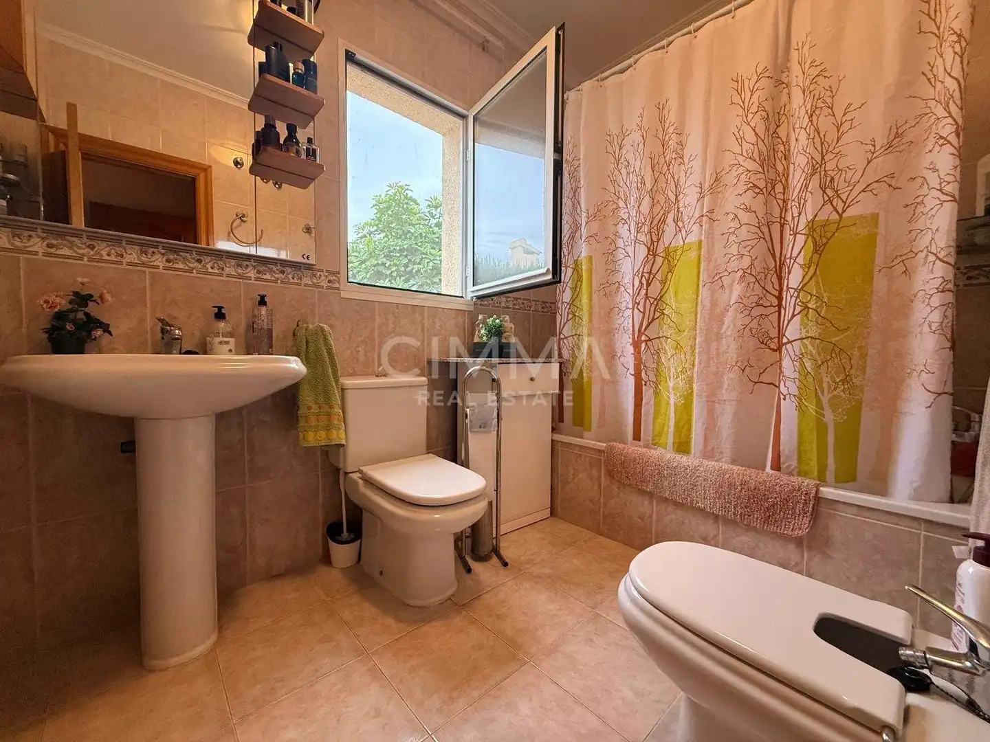 Baño de Casa o chalet en venta en La Nucia con Aire acondicionado, Calefacción y Jardín privado