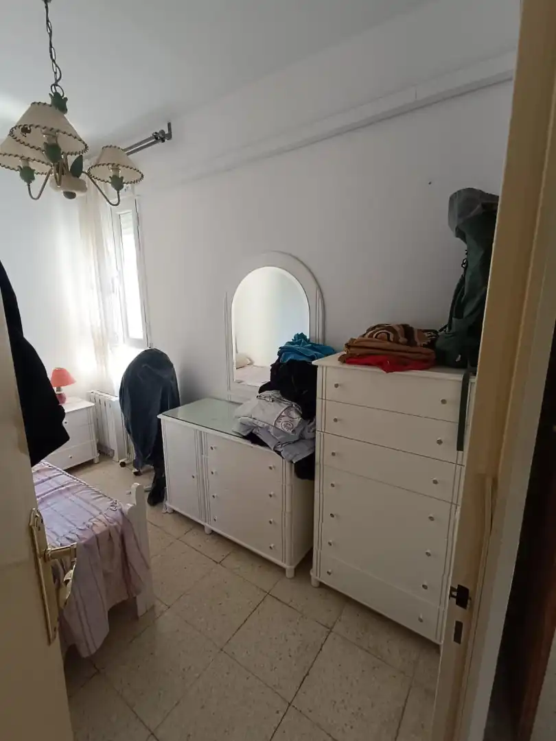 Habitación de Piso de alquiler en Granada con Calefacción, Terraza y Amueblado