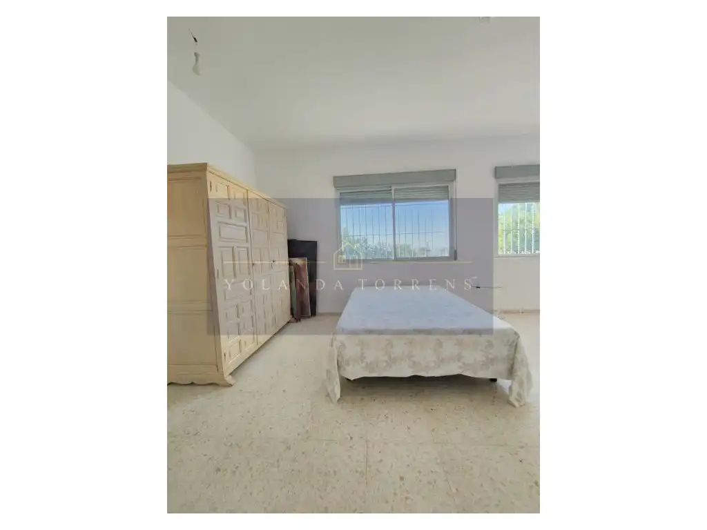 Dormitori de Casa o xalet en venda en Carmona