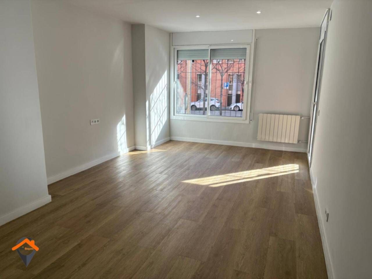 Bedroom of Flat for sale in Sabadell  with Heating, Parquet flooring and Balcony