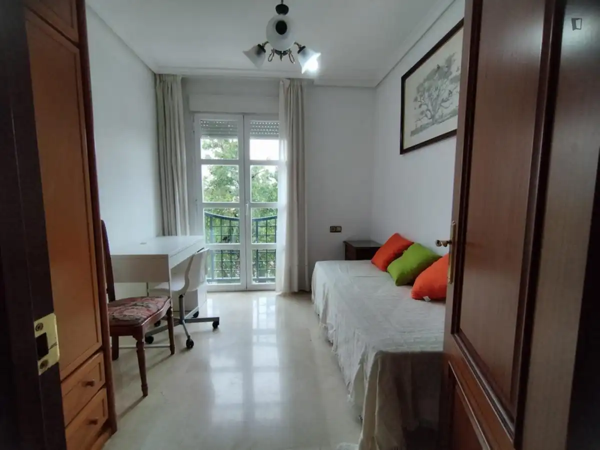 Habitació a Ciudad Jardín - Zoco