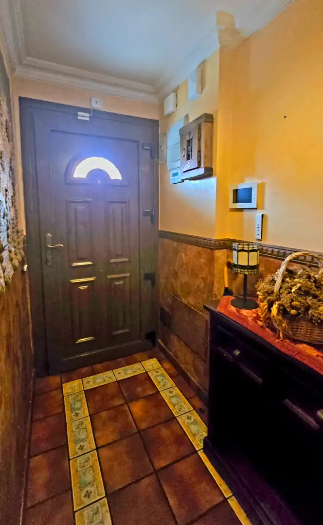 Casa adosada en venta en Alcalá de Henares con Aire acondicionado, Calefacción y Jardín privado