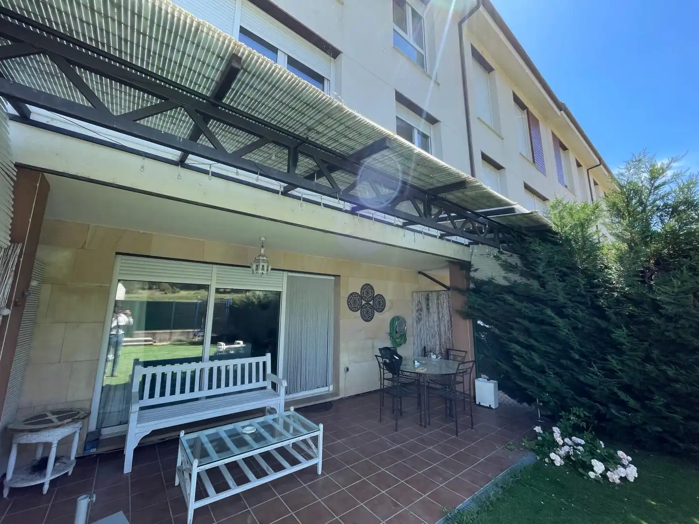 Terraza de Casa adosada en venta en San Leonardo de Yagüe con Calefacción, Jardín privado y Parquet