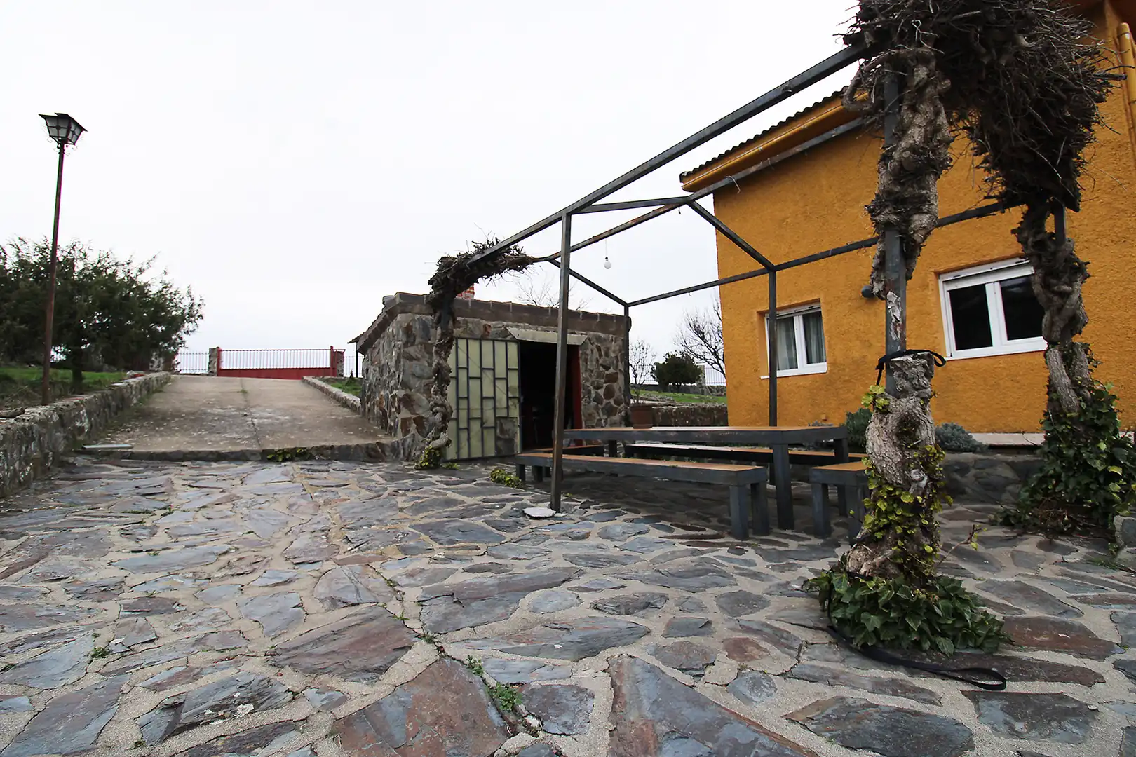 Exterior view of Houses for sale in Torremocha de Jarama  with Air Conditioner, Heating and Private garden