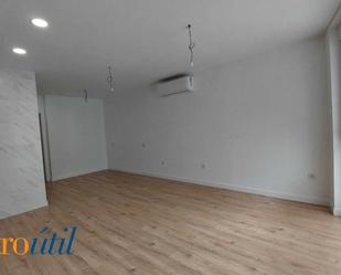 Study to rent in Salamanca Capital  with Air Conditioner, Heating and Parquet flooring