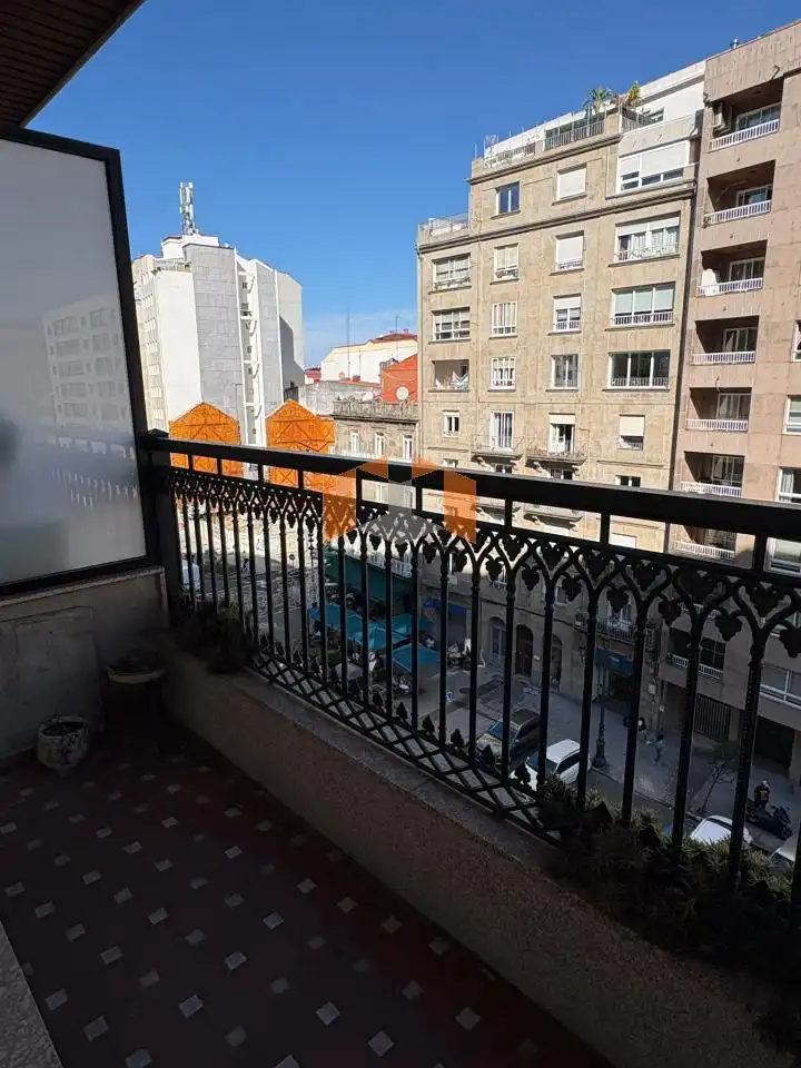 Flat with terrace for sale in Centro Urbano, imagen 2