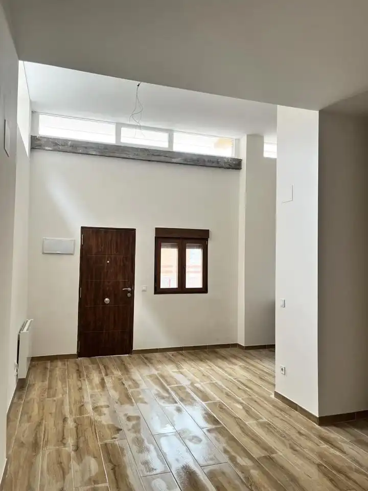 Planta baja en venta en Santander con Calefacción