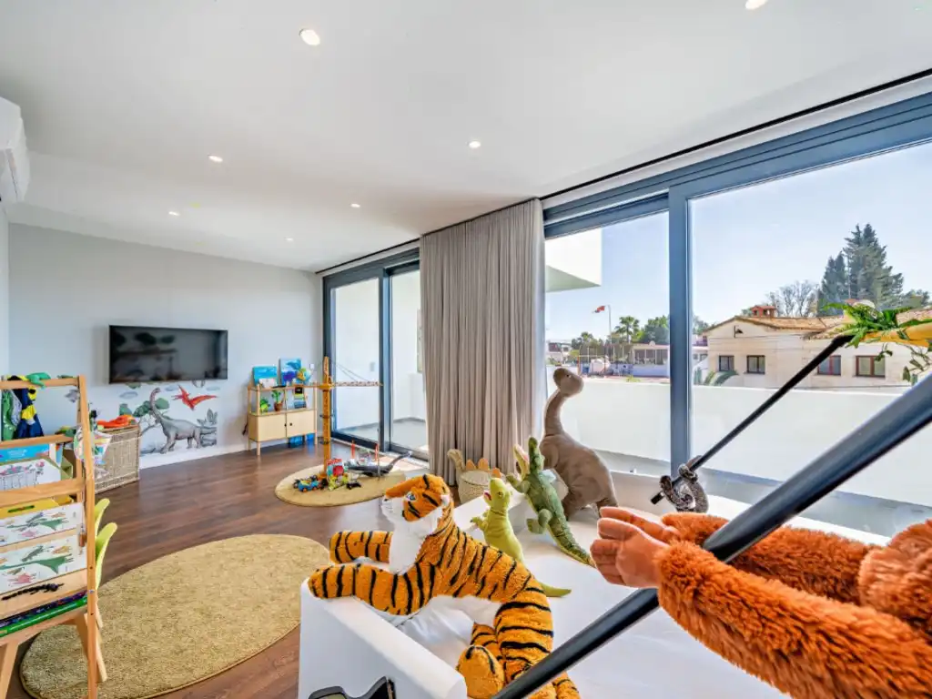 Habitación de Casa o chalet en venta en Torremolinos