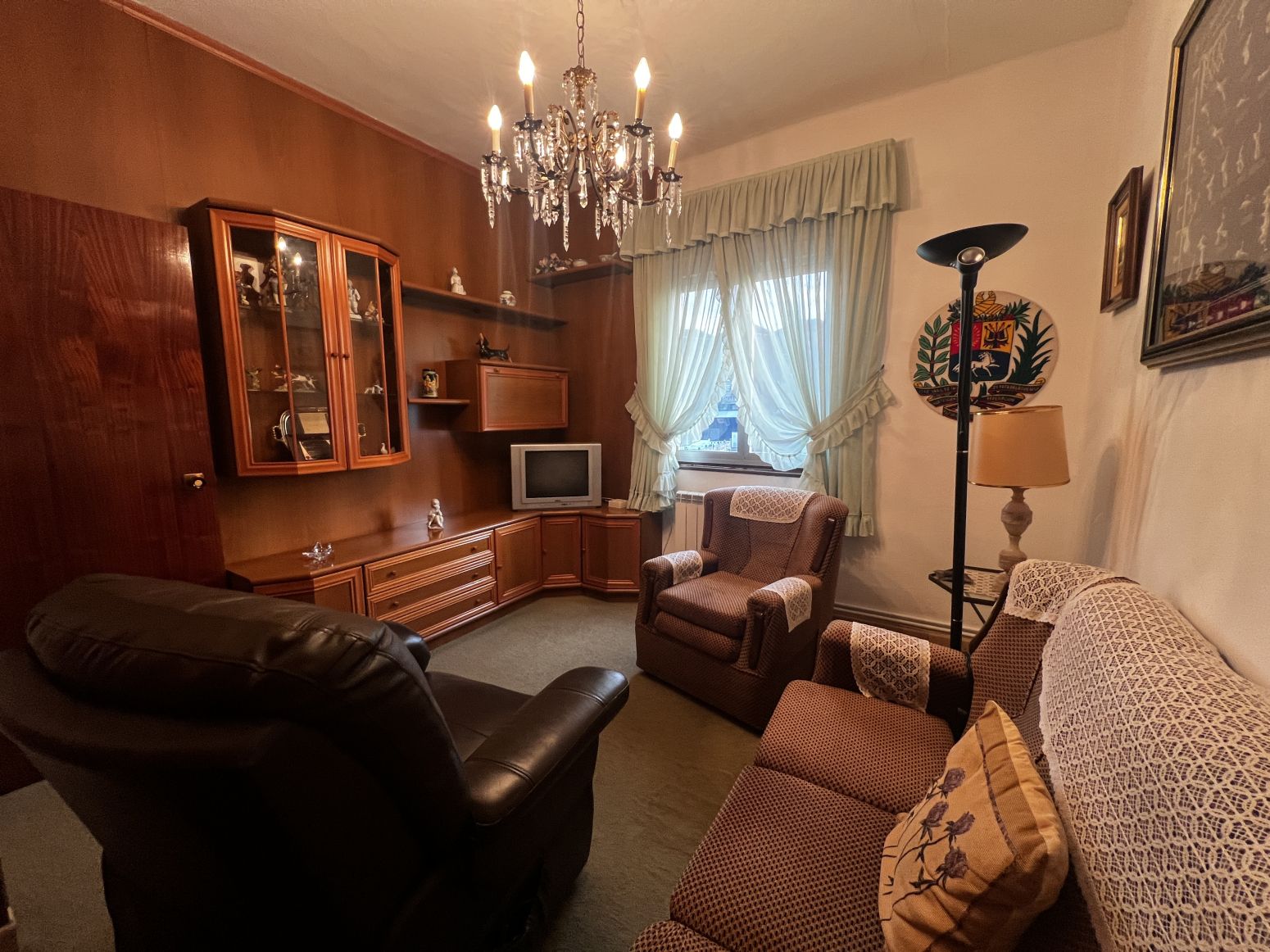 Sala d'estar de Pis en venda en Torrelavega  amb Calefacció, Jardí privat i Parquet