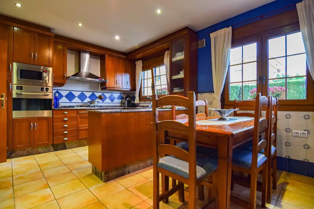 Kitchen of Houses for sale in La Nucia  with Air Conditioner, Heating and Swimming Pool